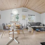 Ferienhaus Stunning In With Sauna *